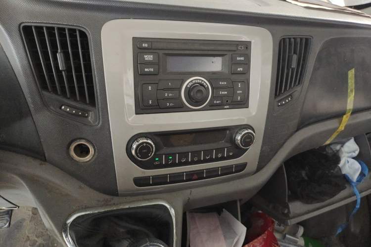 Used Foton Toano  Audio And AC Panel