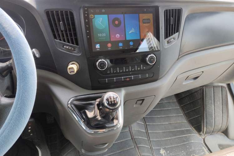 Used Foton Toano 2016 2.5T Commercial Version Long Wheelbase 4J25TC1 Audio And AC Panel