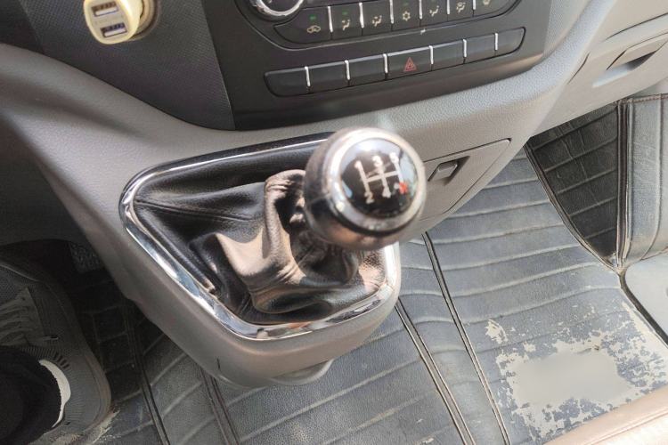 Used Foton Toano 2016 2.5T Commercial Version Long Wheelbase 4J25TC1 Gear Lever