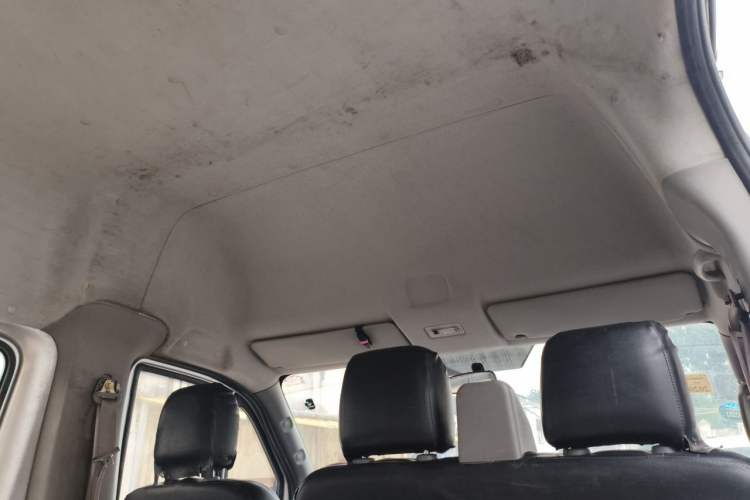 Used Foton Toano 2016 2.5T Commercial Version Short Wheelbase 4J25TC1 Headliner