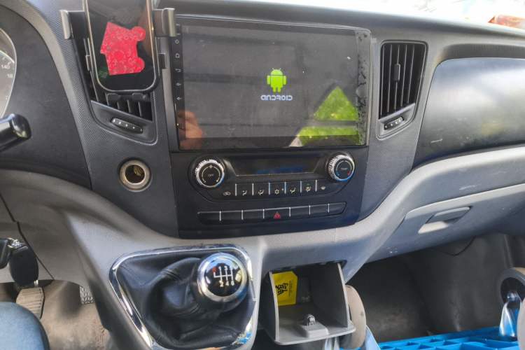 Used Foton Toano 2016 2.8T Commercial Version Short Wheelbase 4J28TC3 Audio And AC Panel