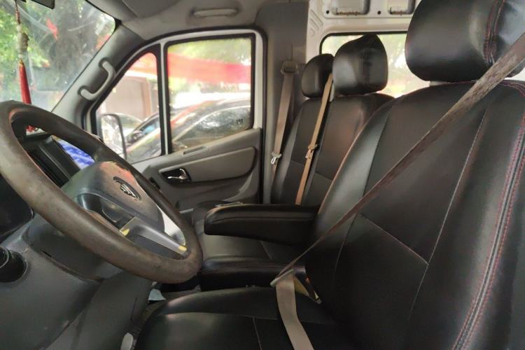 Used Foton Toano 2016 2.8T Commercial Version Short Wheelbase 4J28TC3 Left Front Seat