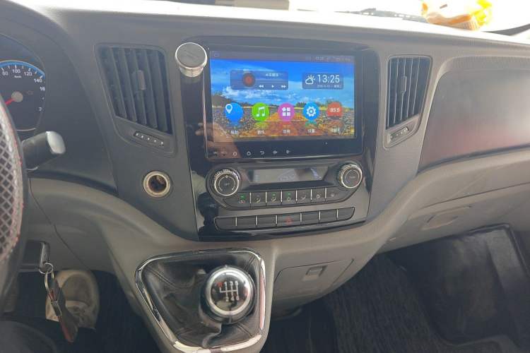 Used Foton Toano 2017 2.5T E Commercial Version Short Wheelbase 4J25TC3 Audio And AC Panel