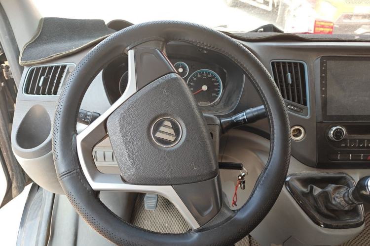 Used Foton Toano 2017 2.8T Facelifted E Van Long Wheelbase 4J28TC3 Steering Wheel