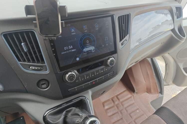 Used Foton Toano 2017 2.5T Rear Dual-Tire Commercial Version Long Wheelbase 4J25TC3 Audio And AC Panel