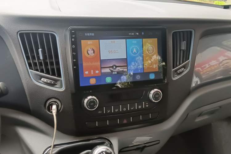 Used Foton Toano 2017 2.5T Restyled E Commercial Version Long Wheelbase 4J25TC3 Audio And AC Panel