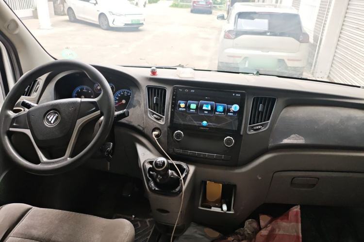 Used Foton Toano 2017 2.5T Restyled E Commercial Version Long Wheelbase 4J25TC3 Center Console
