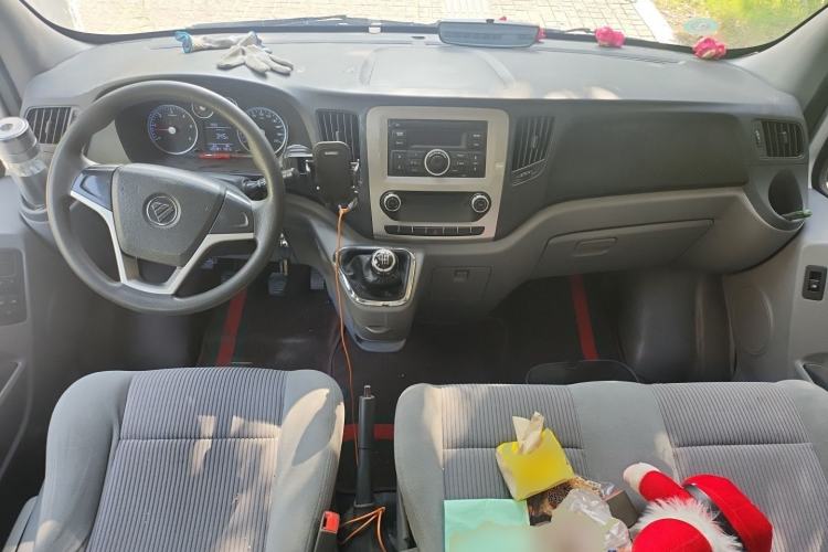Used Foton Toano 2017 2.5T Restyled E Commercial Version Long Wheelbase 4J25TC3 Center Console