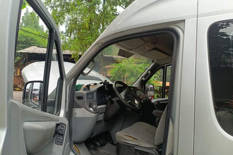 Used Foton Toano 2017 2.8T S Commercial Version Long Wheelbase ISF2.8s5F148 Driver Seat