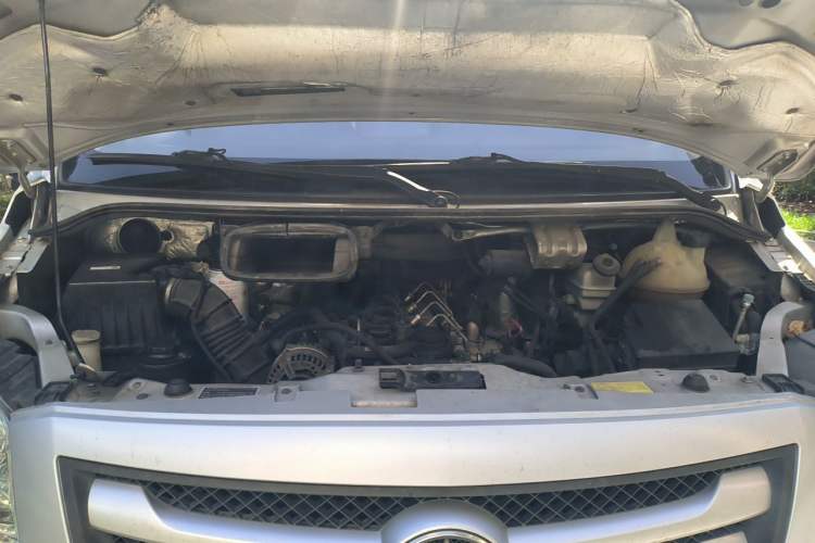 Used Foton Toano 2017 2.8T Restyled S Commercial Version Long Wheelbase ISF2.8s5F148 Engine Bay