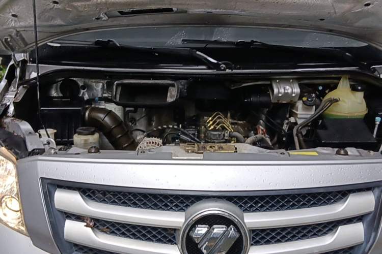 Used Foton Toano 2017 2.8T Restyled S Commercial Version Short Wheelbase ISF2.8s5129T Engine Bay