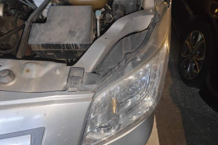 Used Foton Toano  Engine Bay Left