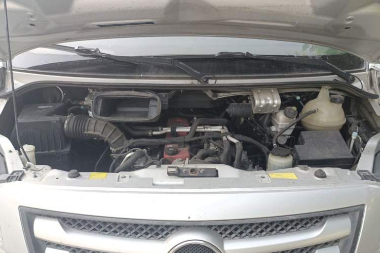 Used Foton Toano 2017 2.5T E Commercial Version Long Wheelbase 4J25TC3 Engine Bay