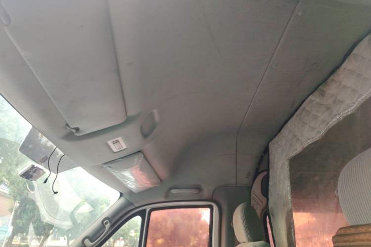 Used Foton Toano 2017 2.5T E Commercial Version Long Wheelbase 4J25TC3 Headliner