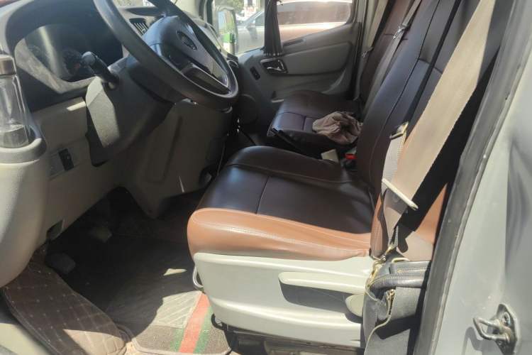 Used Foton Toano 2017 2.5T Restyled E Commercial Version Short Wheelbase 4J25TC3 Left Front Seat