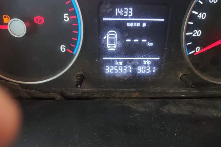 Used Foton Toano 2017 2.5T E Commercial Version Short Wheelbase 4J25TC3 Odometer Close Up