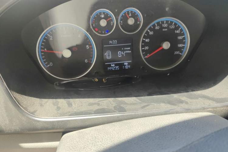 Used Foton Toano 2017 2.5T Restyled E Commercial Version Short Wheelbase 4J25TC3 Odometer Close Up