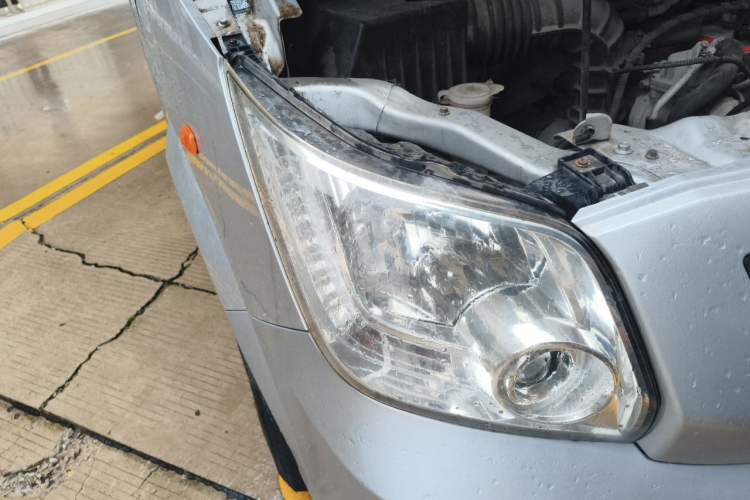 Used Foton Toano 2017 2.5T Restyled E Commercial Version Short Wheelbase 4J25TC3 Right Front Headlight
