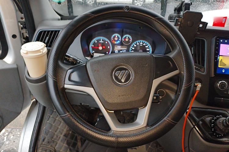 Used Foton Toano 2017 2.5T Rear Dual-Tire Commercial Version Long Wheelbase 4J25TC3 Steering Wheel