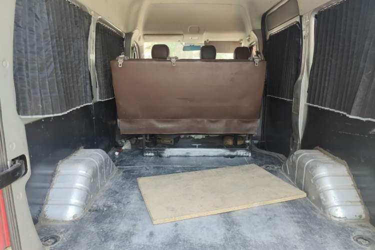 Used Foton Toano 2017 2.5T Restyled E Commercial Version Short Wheelbase 4J25TC3 Trunk
