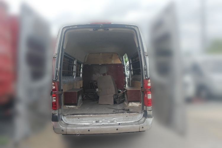 Used Foton Toano 2017 2.5T Rear Dual-Tire Commercial Version Long Wheelbase 4J25TC3 Trunk