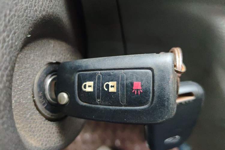 Used Foton Toano 2017 2.5T E Commercial Version Short Wheelbase 4J25TC3 Vehicle Key