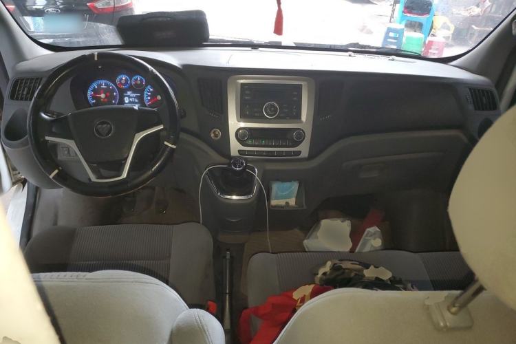 Used Foton Toano 2017 2.5T Restyled E Commercial Version Short Wheelbase 4J25TC3 Center Console