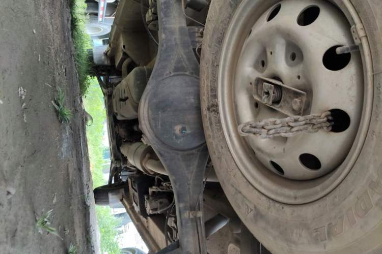 Used Foton Toano 2017 2.5T E Commercial Version Short Wheelbase 4J25TC3 Chassis Rear
