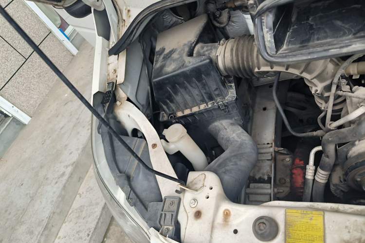 Used Foton Toano  Engine Bay Right