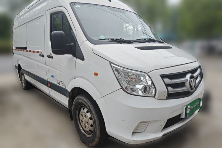 Used Foton Toano 2017 2.8T Facelifted E Van Long Wheelbase 4J28TC3 Front Right 45 Deg