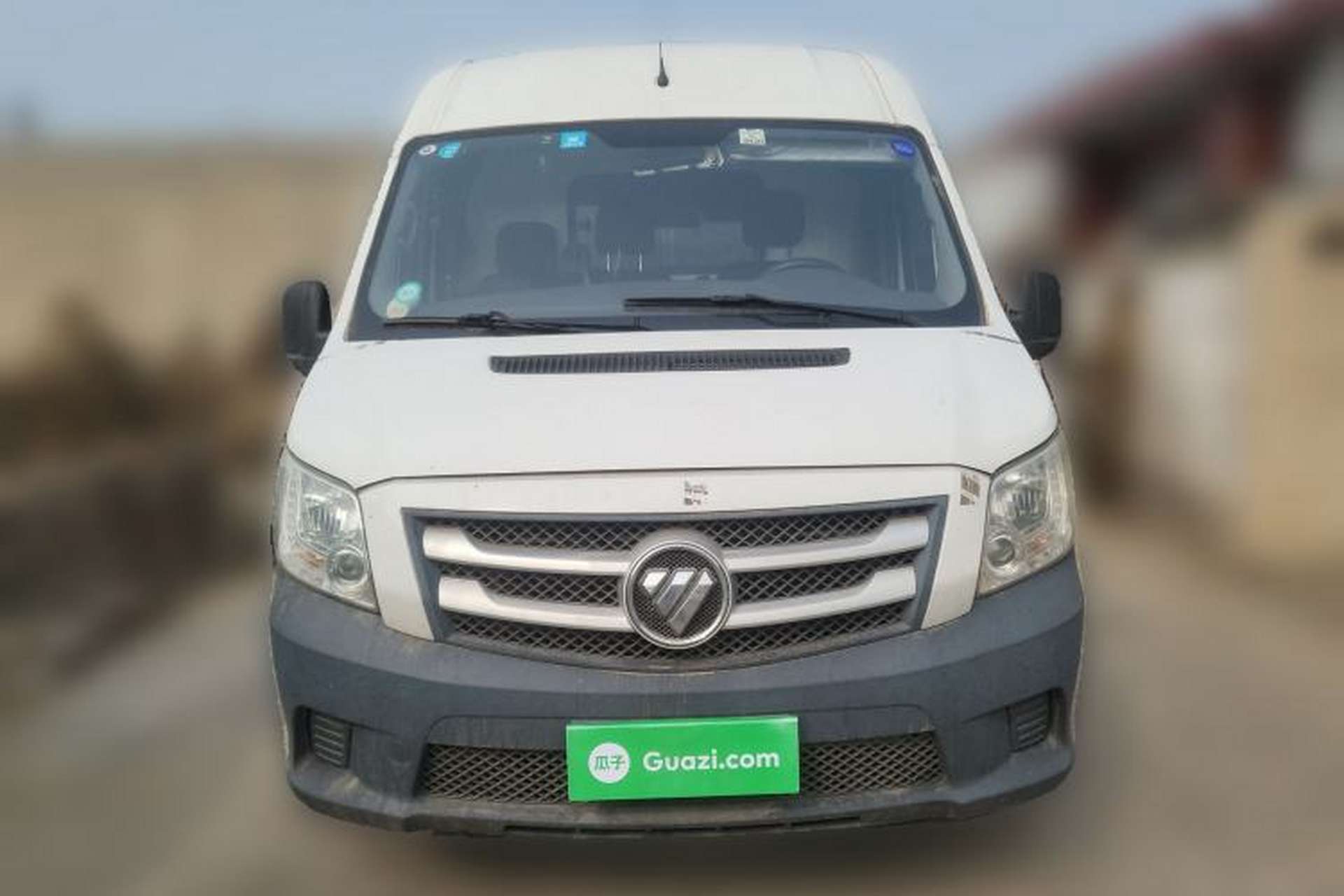 Used Foton Toano 2017 2.8T Facelifted E Van Short Wheelbase Equipped with 4J28TC3 Engine Front