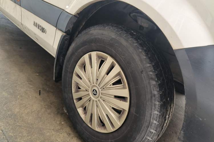 Used Foton Toano  Right Front Wheel Hub