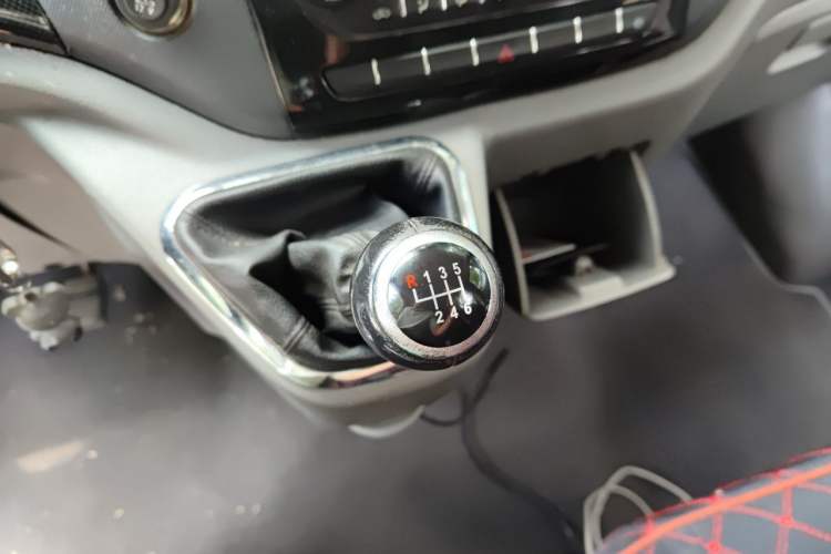 Used Foton Toano  Gear Lever