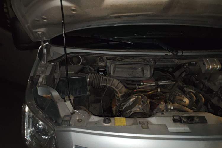 Used Foton Toano  Engine Bay Right