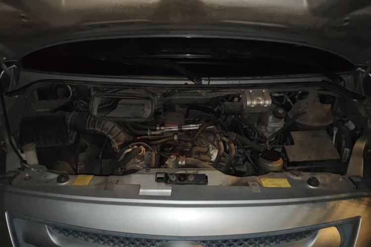 Used Foton Toano  Engine Bay