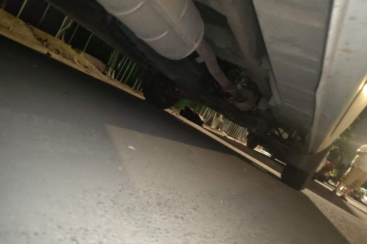 Used Foton Toano 2018 2.0T Short-Wheelbase Gasoline Short-Wheelbase 4G20TI2 Chassis Rear Right