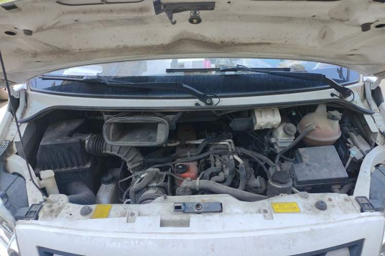 Used Foton Toano  Engine Bay