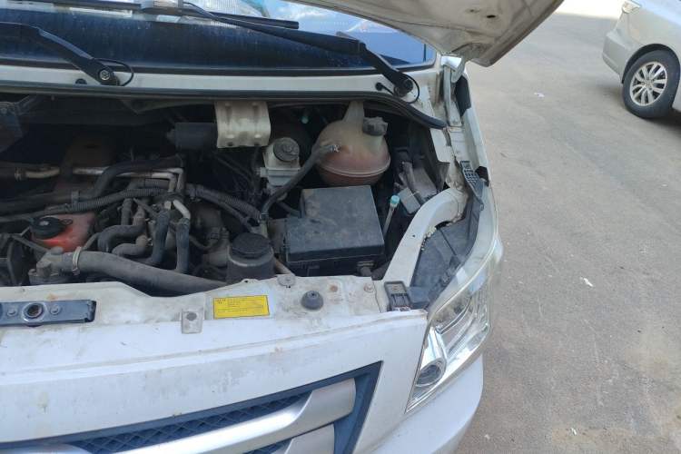 Used Foton Toano  Engine Bay Left
