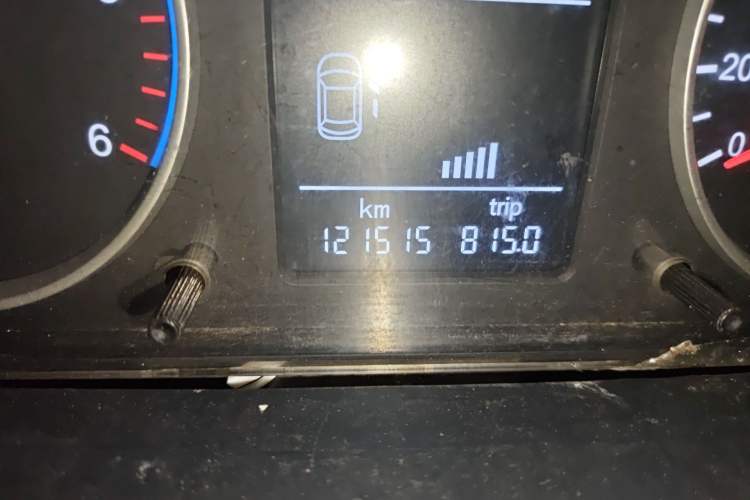 Used Foton Toano 2019 2.5T E54J25TC3 Odometer Close Up
