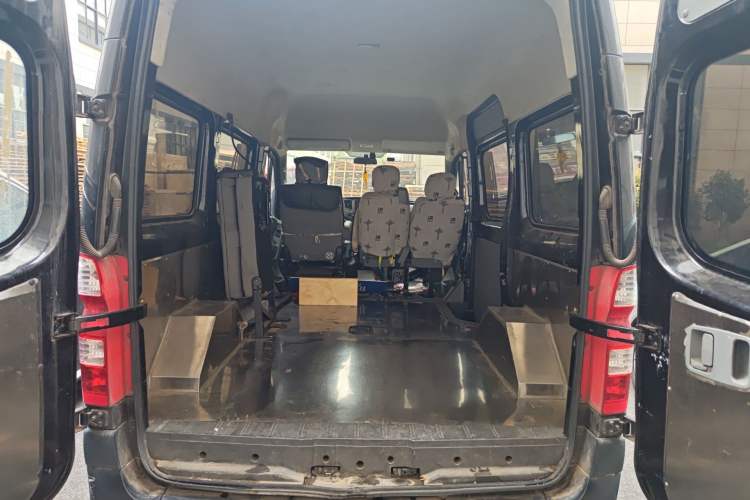 Used Foton Toano 2019 2.5T E54J25TC3 Trunk
