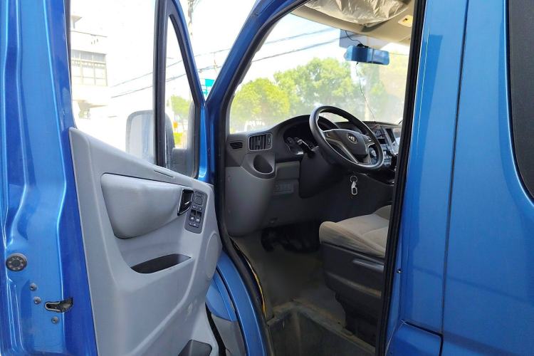Used Foton Toano 2019 2.5T E54J25TC3 Interior 3