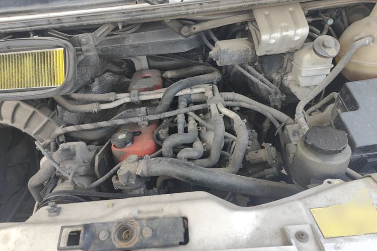 Used Foton Toano  Engine Bay