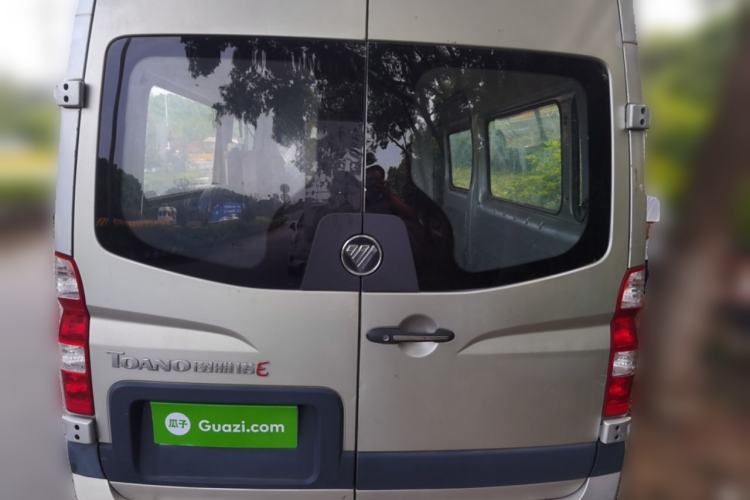 Used Foton Toano 2019 2.5T Extended-Wheelbase Mid-Roof 5-7 Seater 4J25TC3 Rear