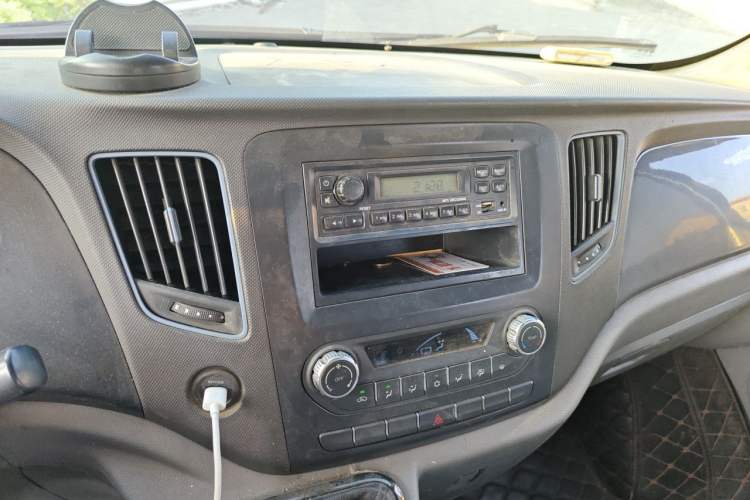 Used Foton Toano 2019 2.5T E54J25TC3 Audio And AC Panel