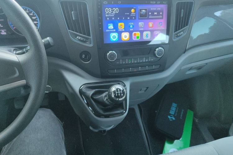 Used Foton Toano 2019 2.5T Flat-Top 5-Seater Open-Window 4J25TC3 Audio And AC Panel
