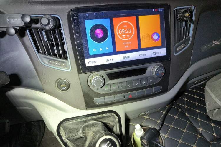 Used Foton Toano  Audio And AC Panel