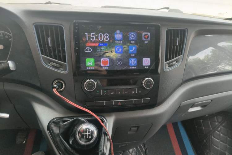 Used Foton Toano 2019 2.5T E Long Wheelbase 7-Seater 4J25TC3 Audio And AC Panel