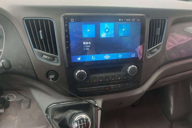 Used Foton Toano 2019 2.5T E Short Wheelbase 5/6-Seater 4J25TC3 Audio And AC Panel