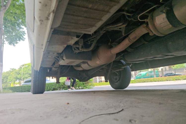 Used Foton Toano 2019 2.5T E Short Wheelbase 5/6-Seater 4J25TC3 Chassis Front Right