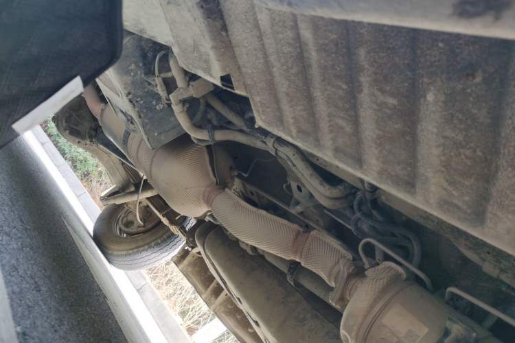 Used Foton Toano 2019 2.5T Flat-Top 5-Seater Open-Window 4J25TC3 Chassis Front Right
